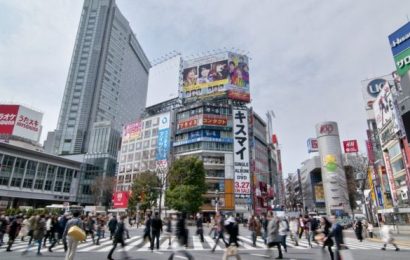 Japan avoids falling into recession