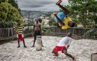 In Pictures – Sierra Leone Street Dancers