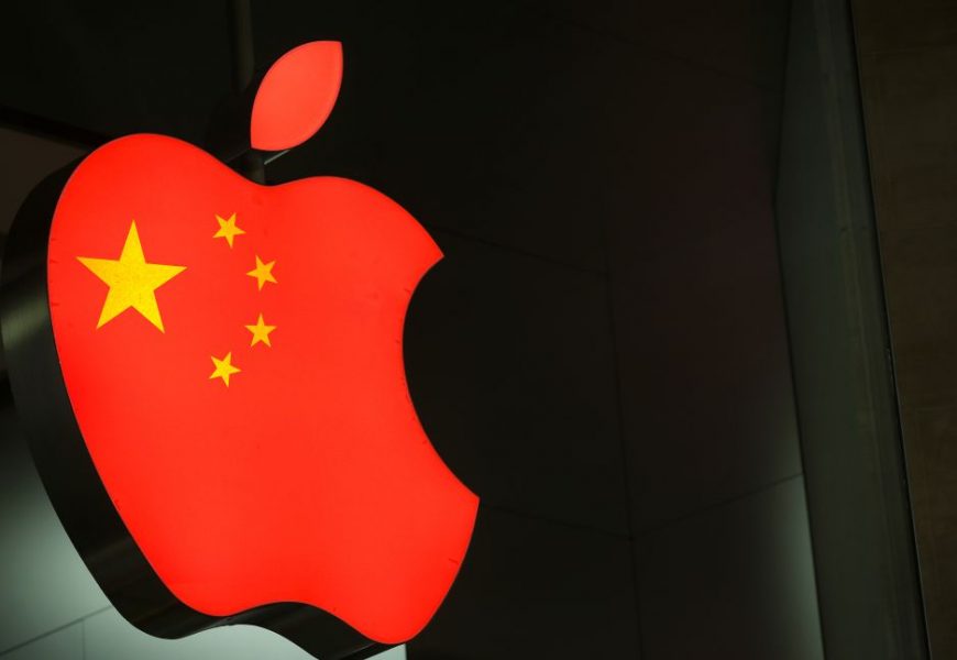 Apple Removes 25,000 apps from App Store in China